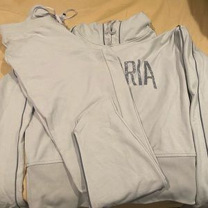 VICTORIA SECRET SPORT SWEATSUIT